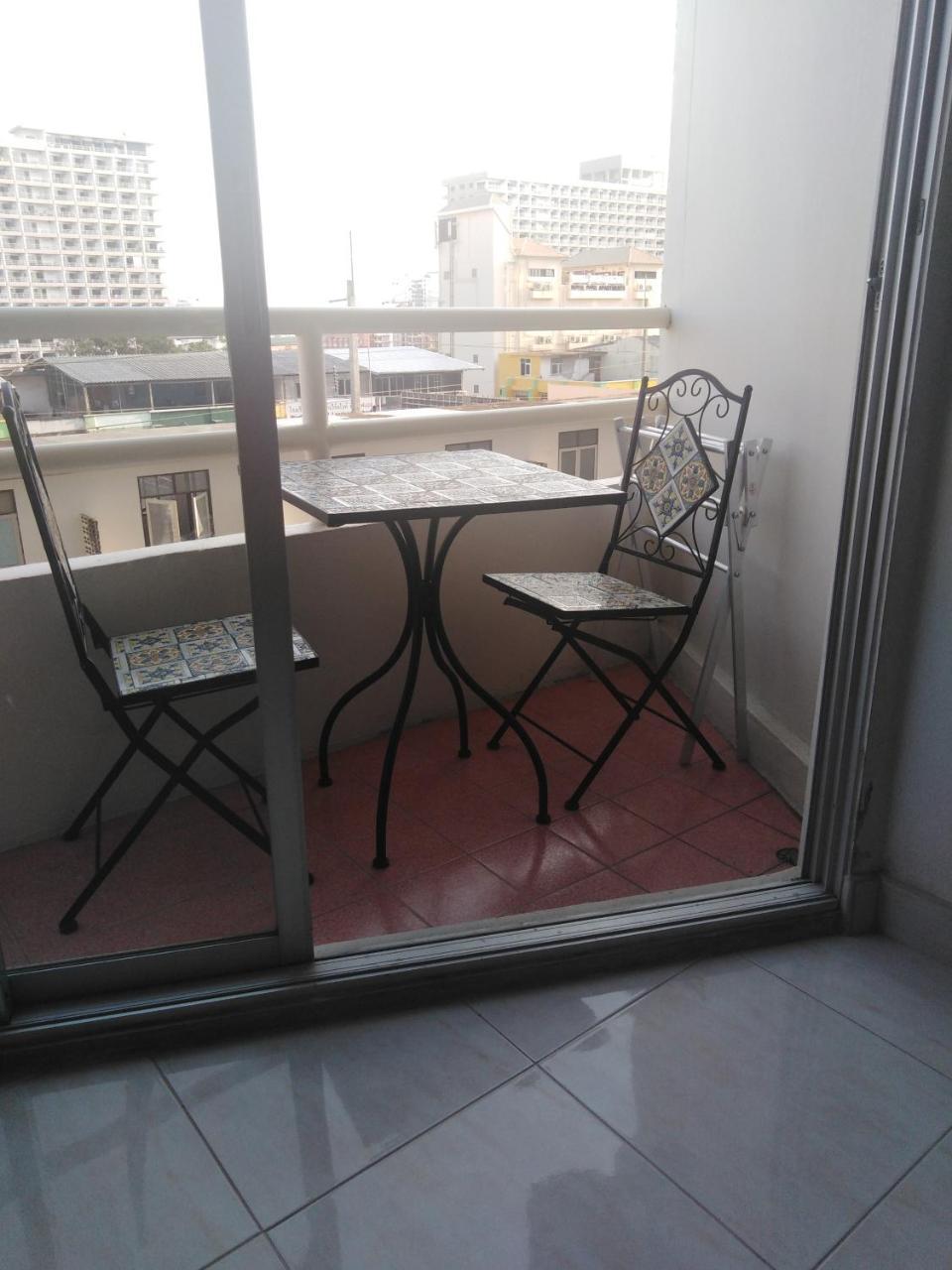 View Talay 1B Apartments Паттайя Экстерьер фото